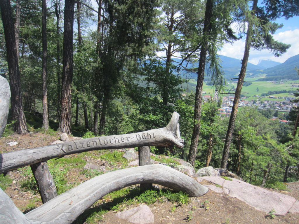 Katzlocher-Bühl bench