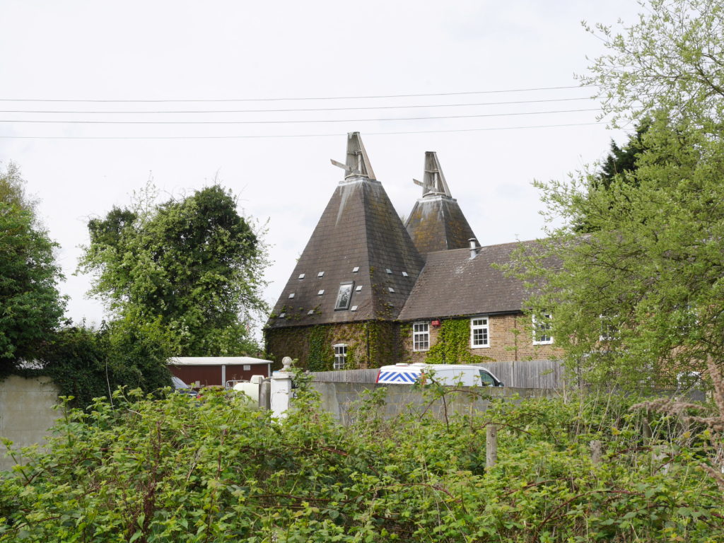 Hops houses on Nashenden Farm