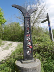 Cycle sign for the route to Rochester