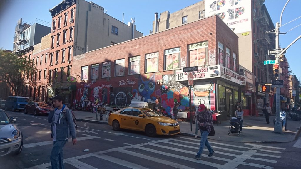 Walking Manhatten