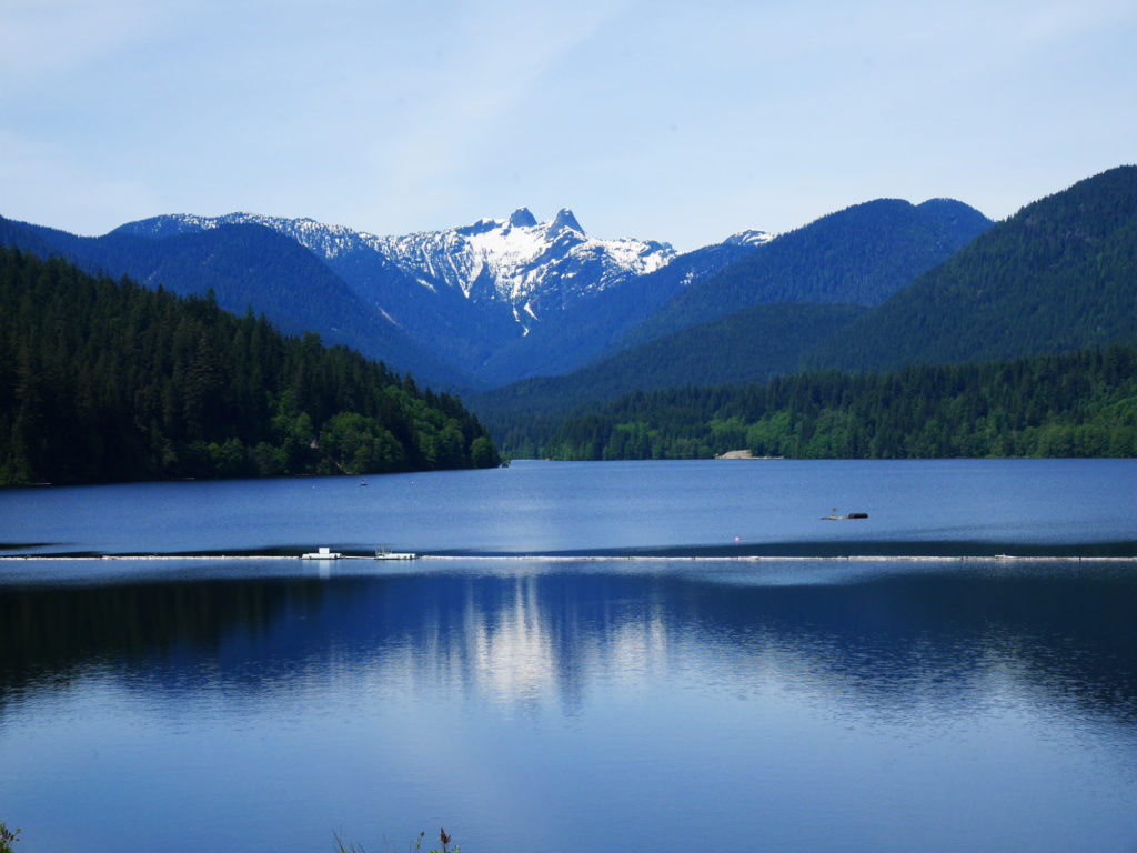 The lovely view near the Cleveland Dam