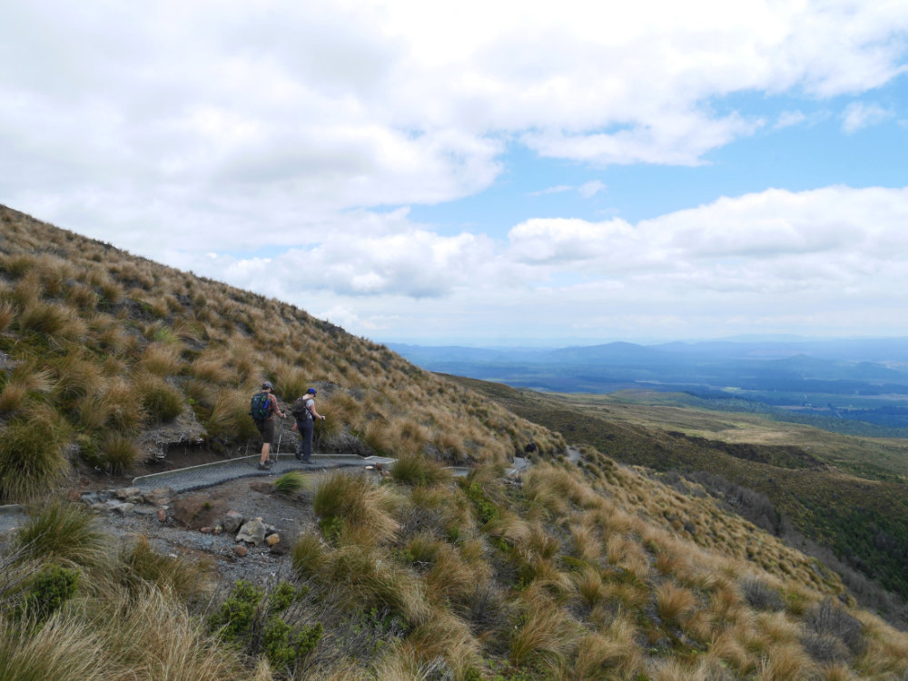 Heading down towards the Ketetahi side of the mountains