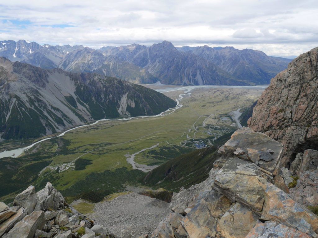 Looking down from the cliffs of Mount Ollivier