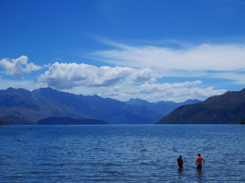 Wanaka Lake