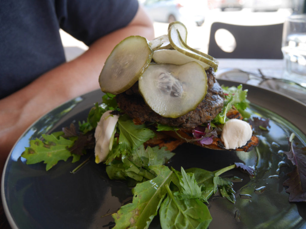 Relishes Café - lentil burger