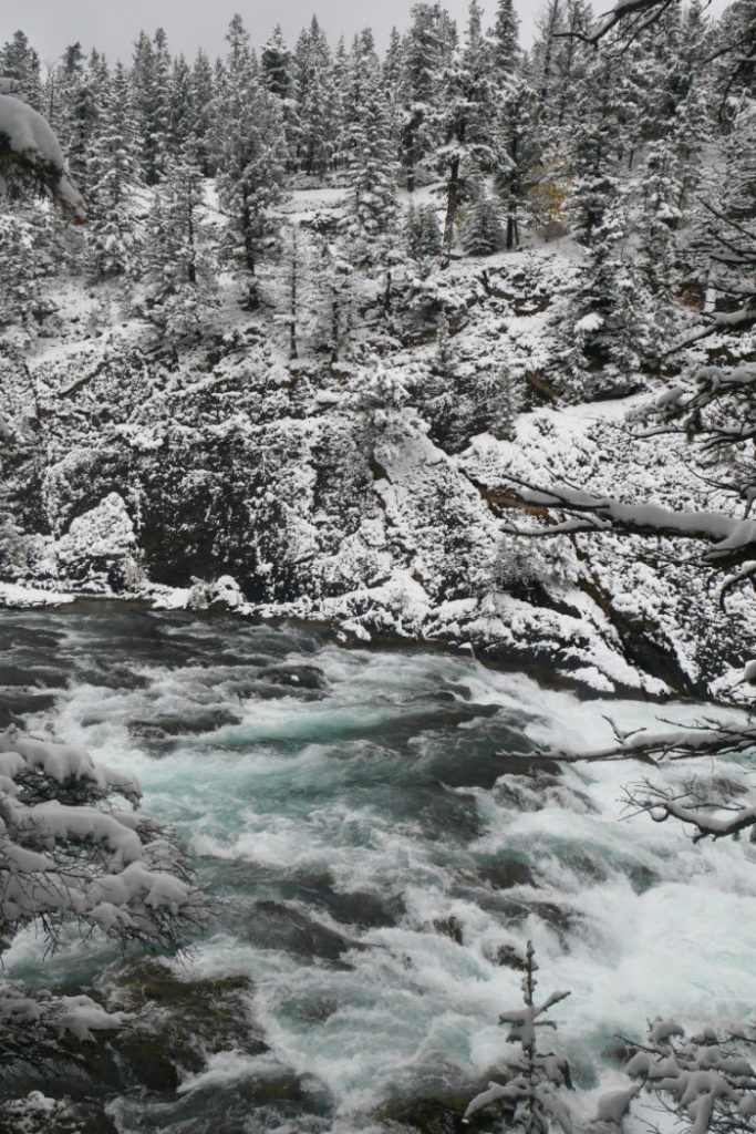 Approach to Bow falls