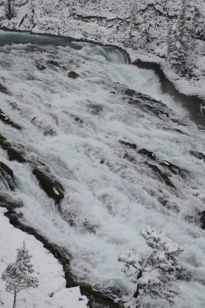 Bow falls from above