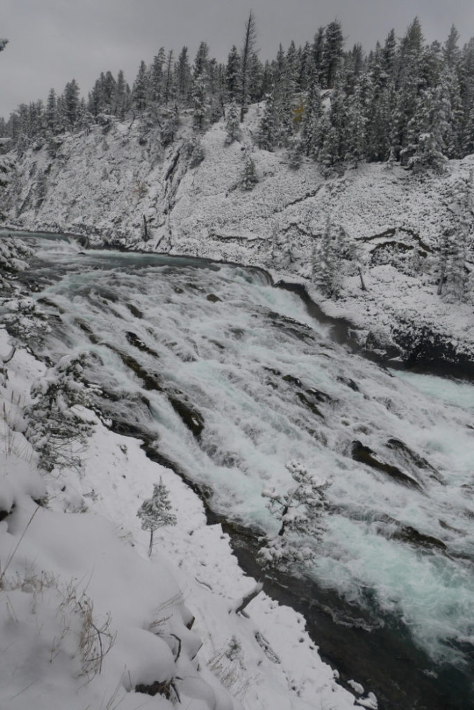 Bow falls from above