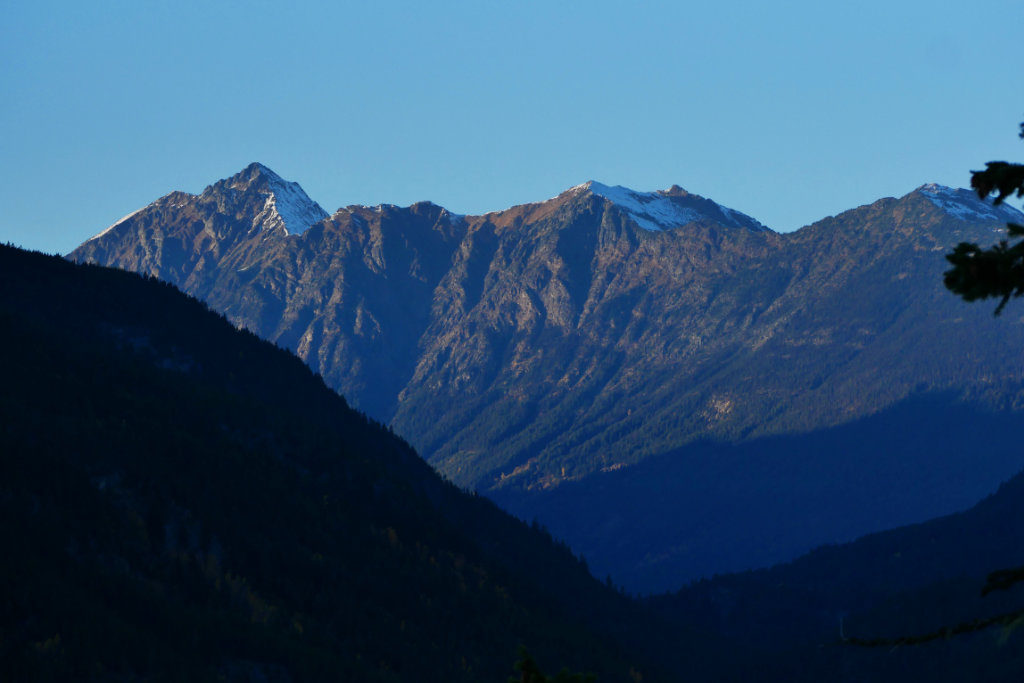 More surrounding mountains