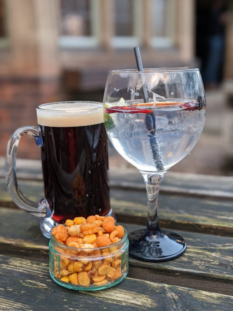 Four Bells Inn -drink time