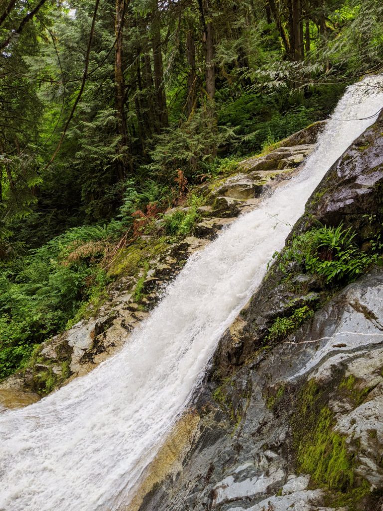 Edge view from half way up Crystal Falls