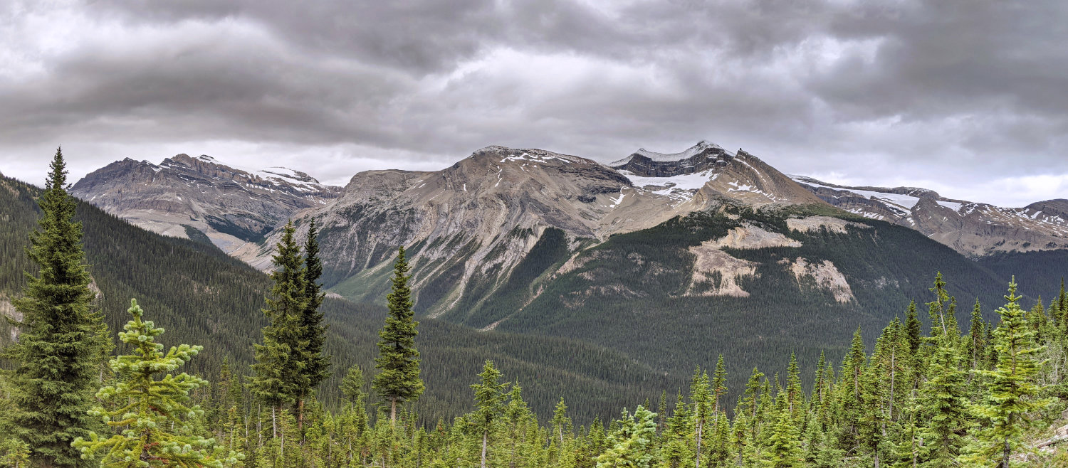 Panoramic Mountain views from just above Twin Falls