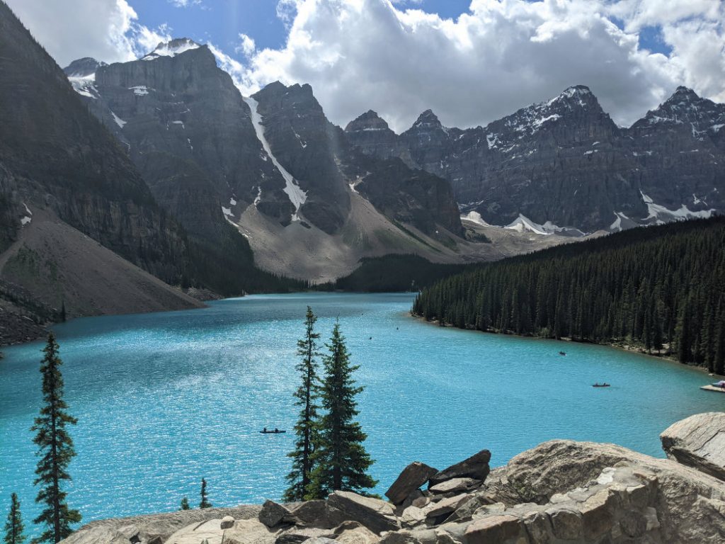 View from the Rockpile to Moraine Lake