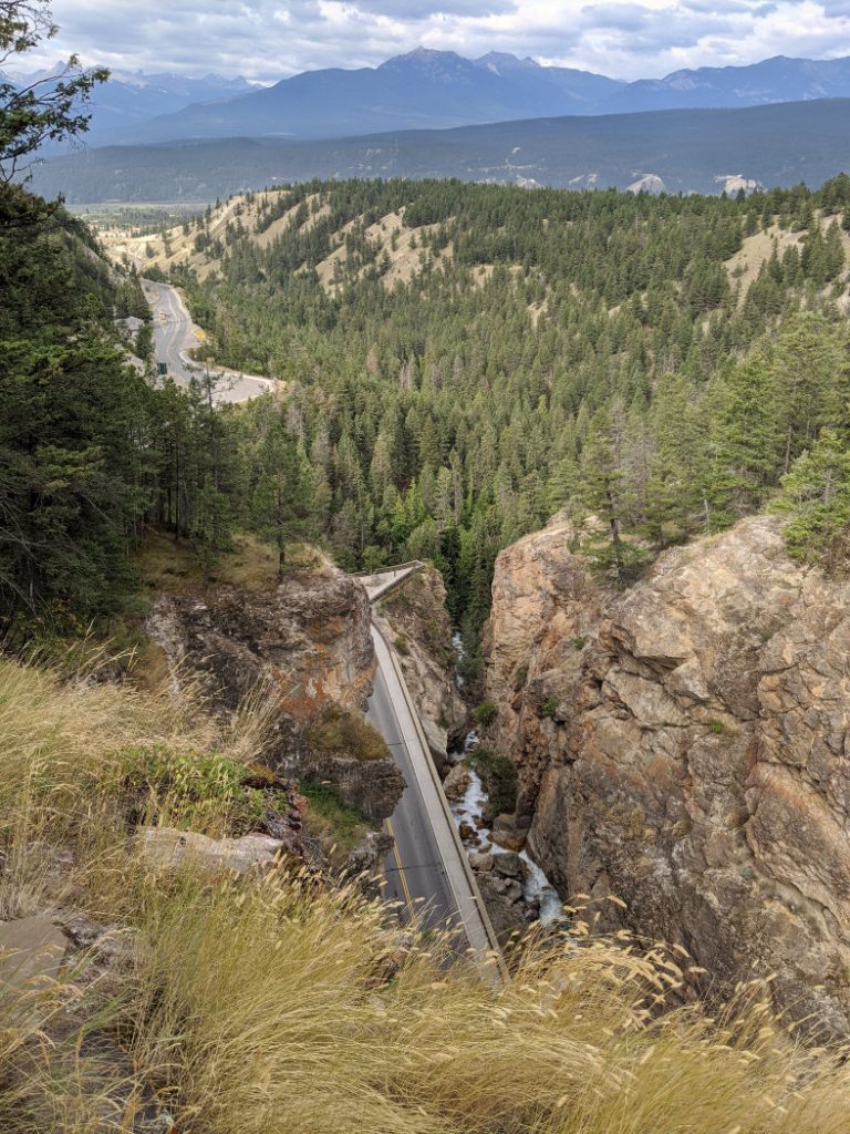 Views above Sinclair Canyon