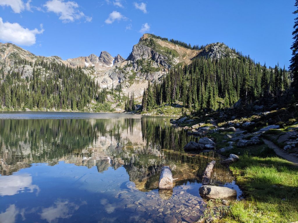 Eva Lake looking gorgeous