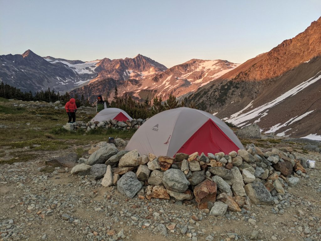 Gorgeous campsites at Russet Lake