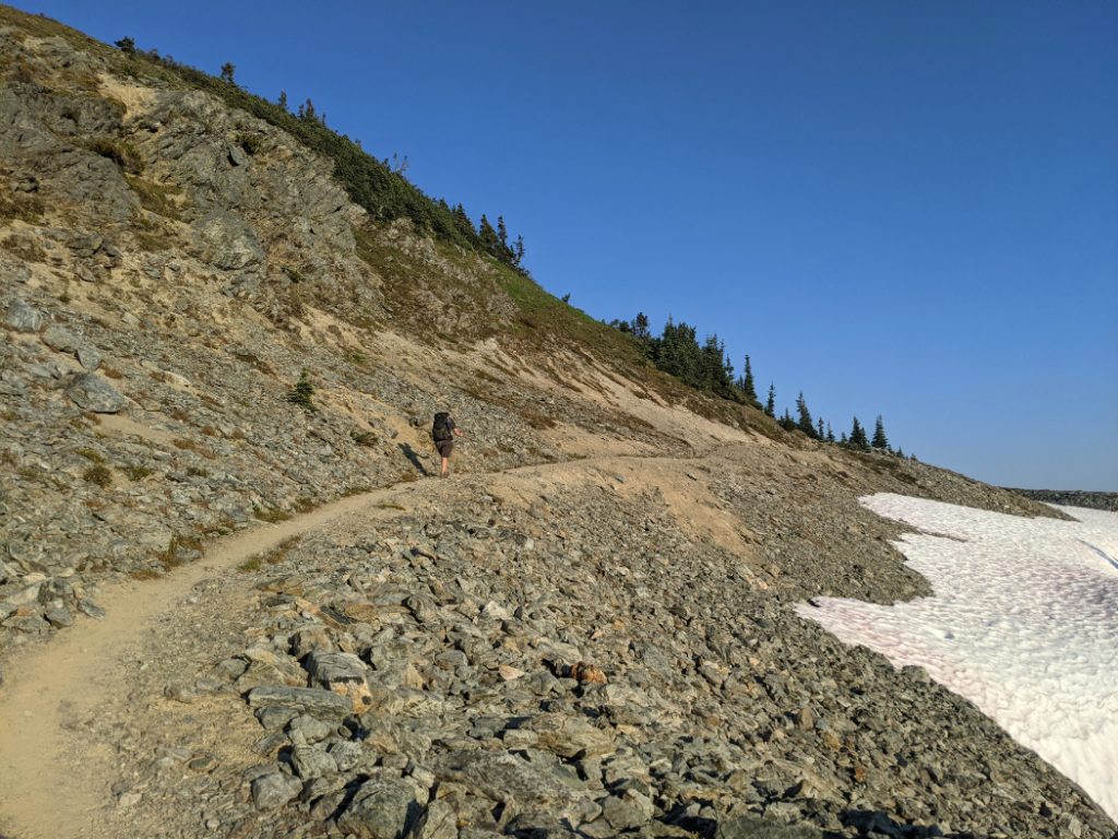The trail up to Russet Lake