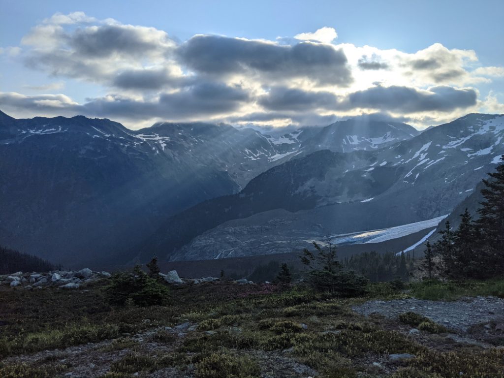 Wake up to these views from Russet Lake